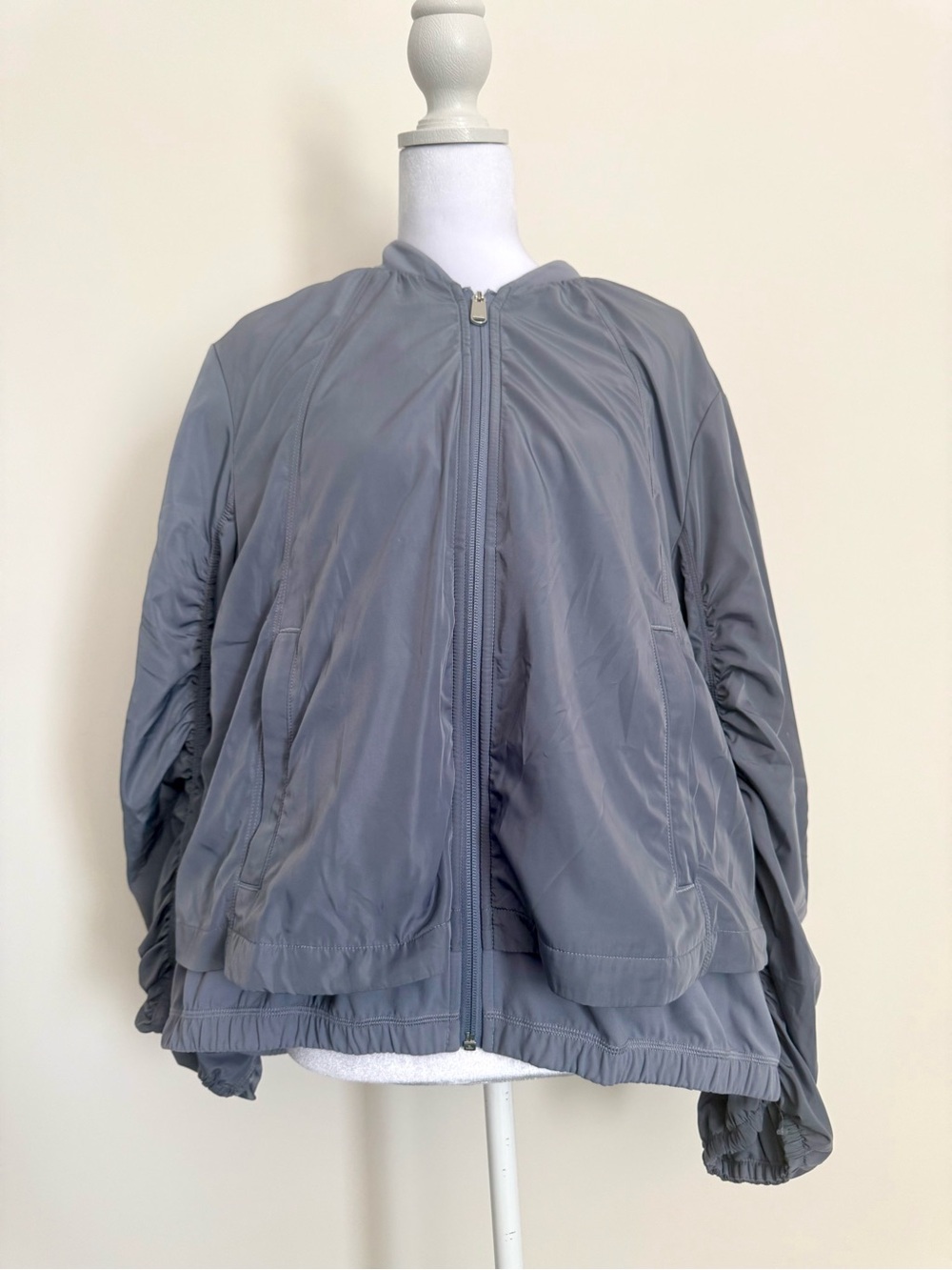Athleta Slate Gray Wayfarer Bomber Jacket size large